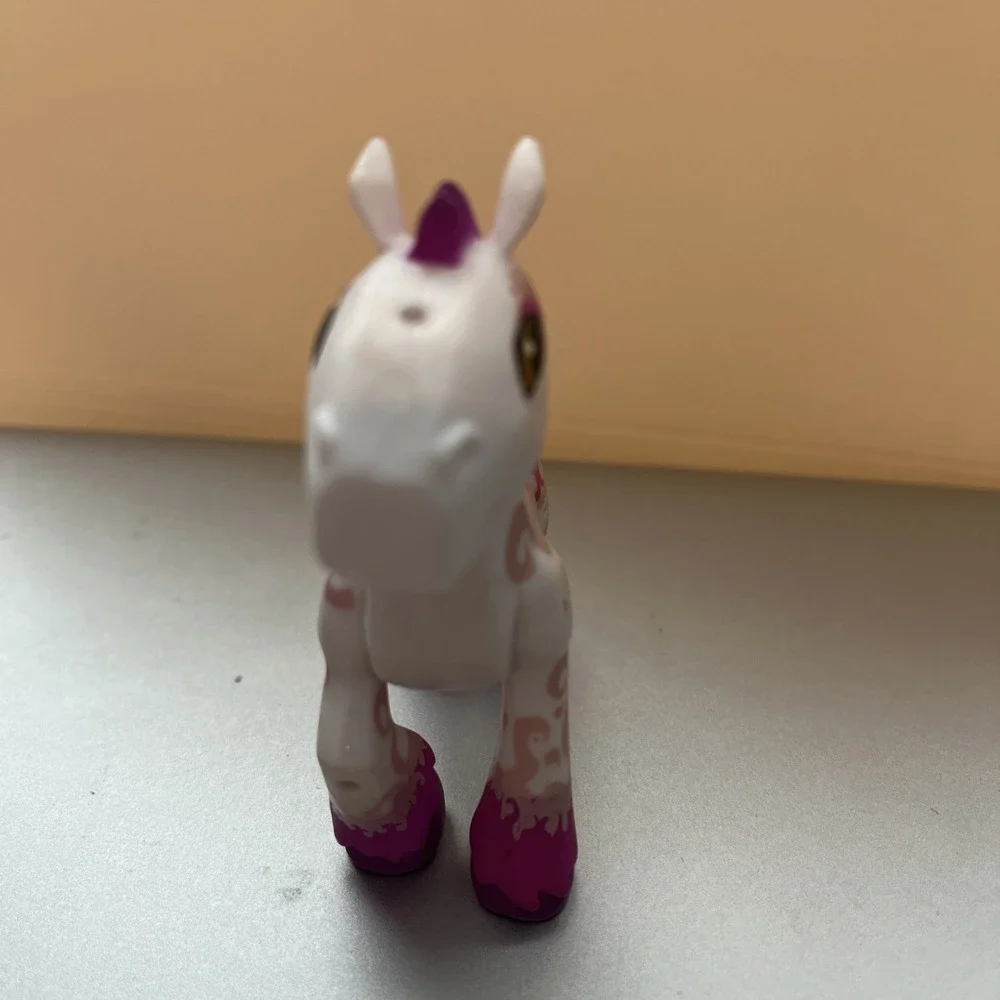Littlest Pet Shop LPS White and Pink Horse Figure with Swirl Design, Age 3-7